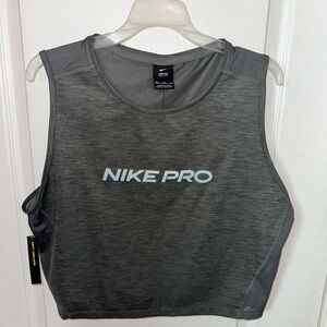 New Nike Pro Sleeveless Workout Top